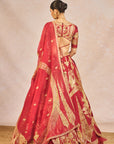 Mehakasa Paigaam Lehenga