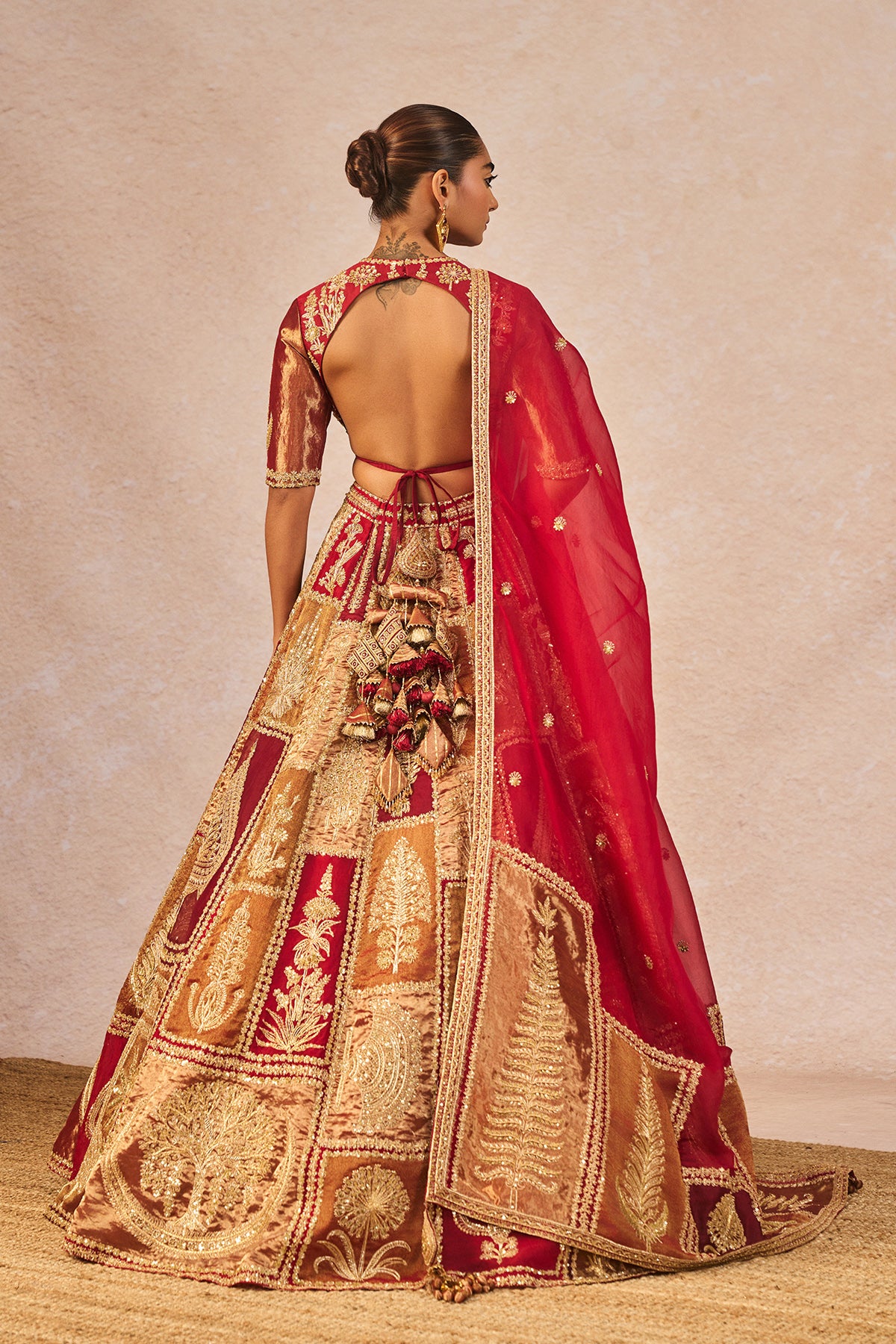 Dil Ke Pass Lehenga