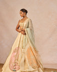 Mahek Ti Hui Chandni Lehenga