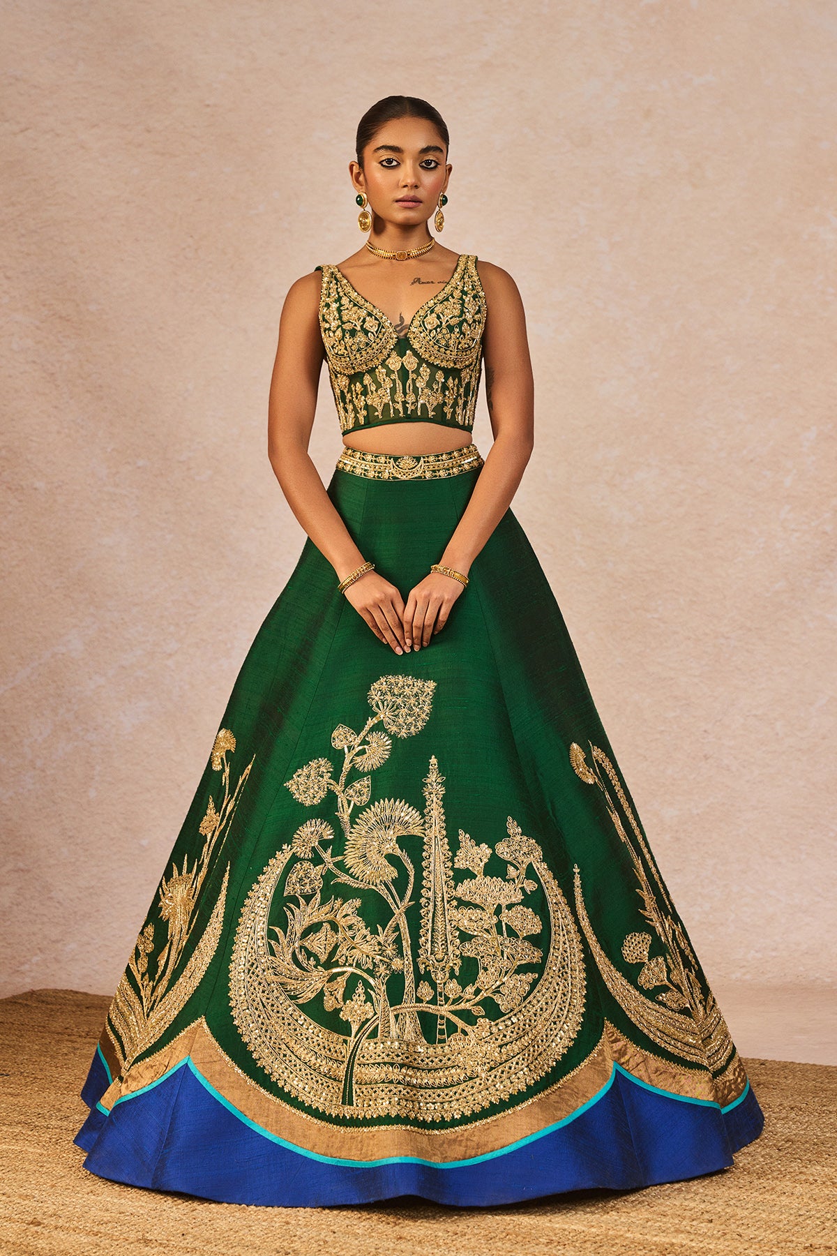 Mehendi Rachke Lehenga