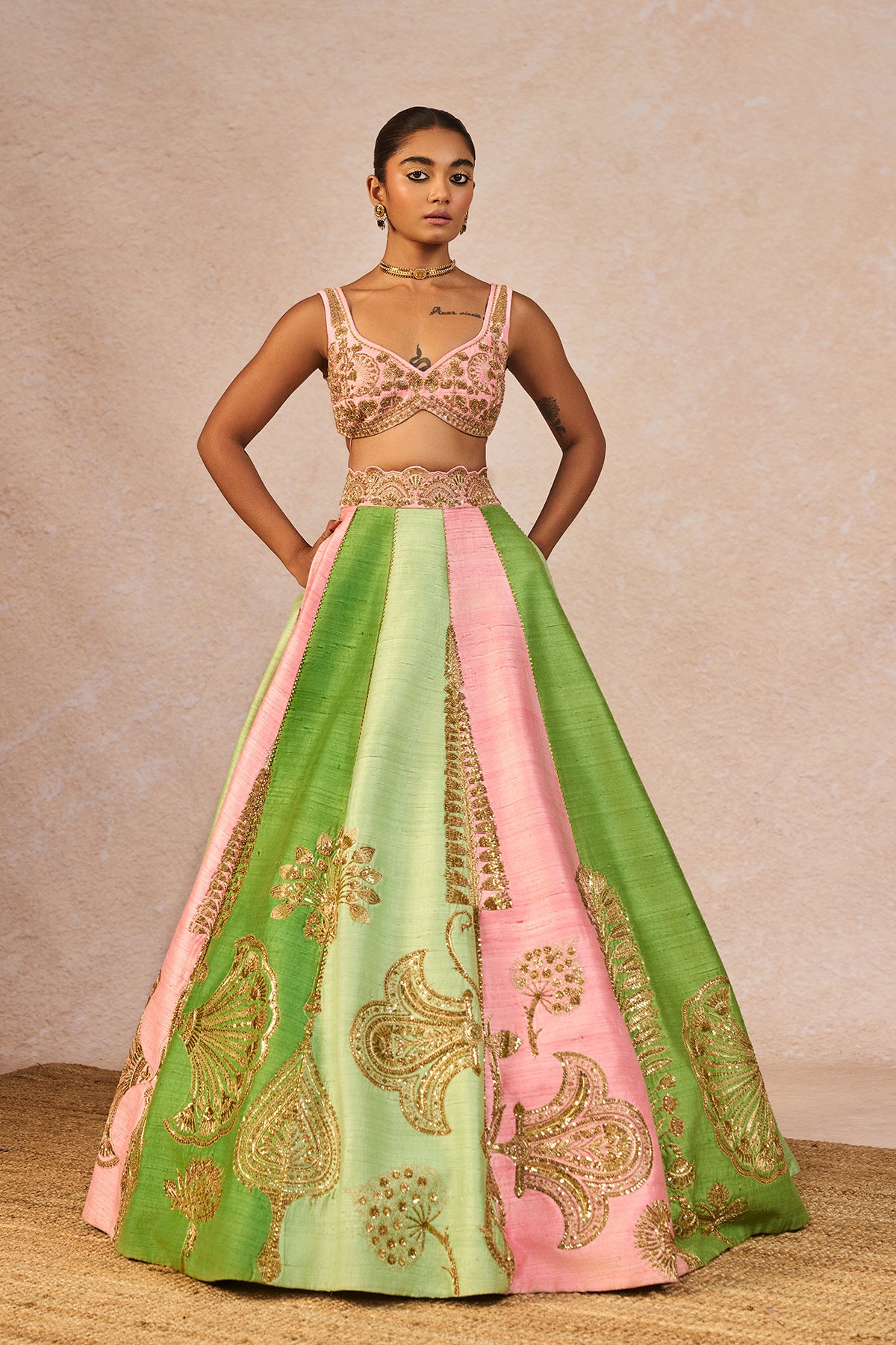Gulposh Lehenga