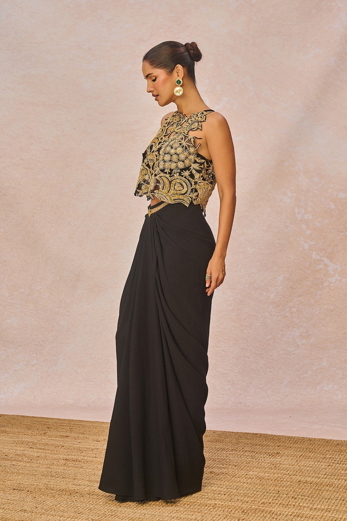 ‘Ajnabi Ehsaas’ Set