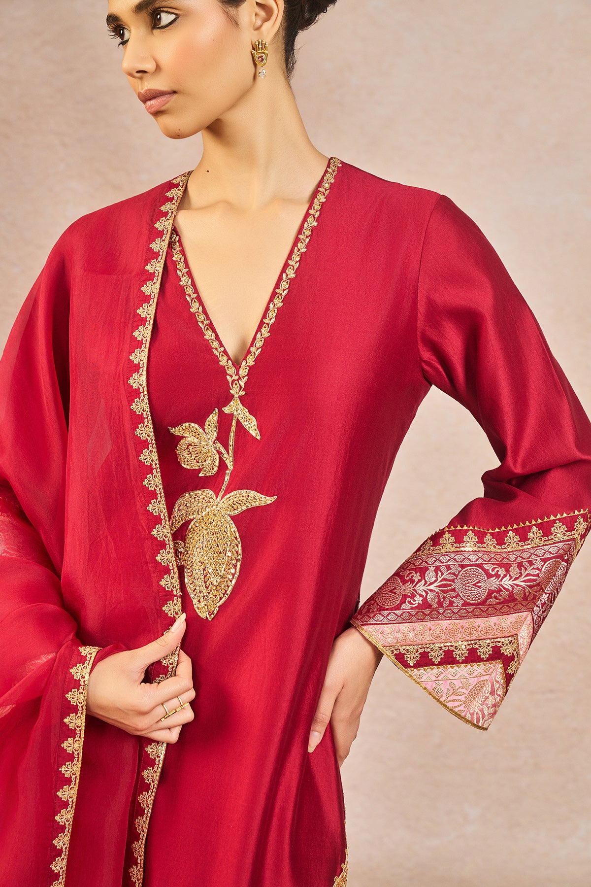 Baat Ban Gyi Skd Set