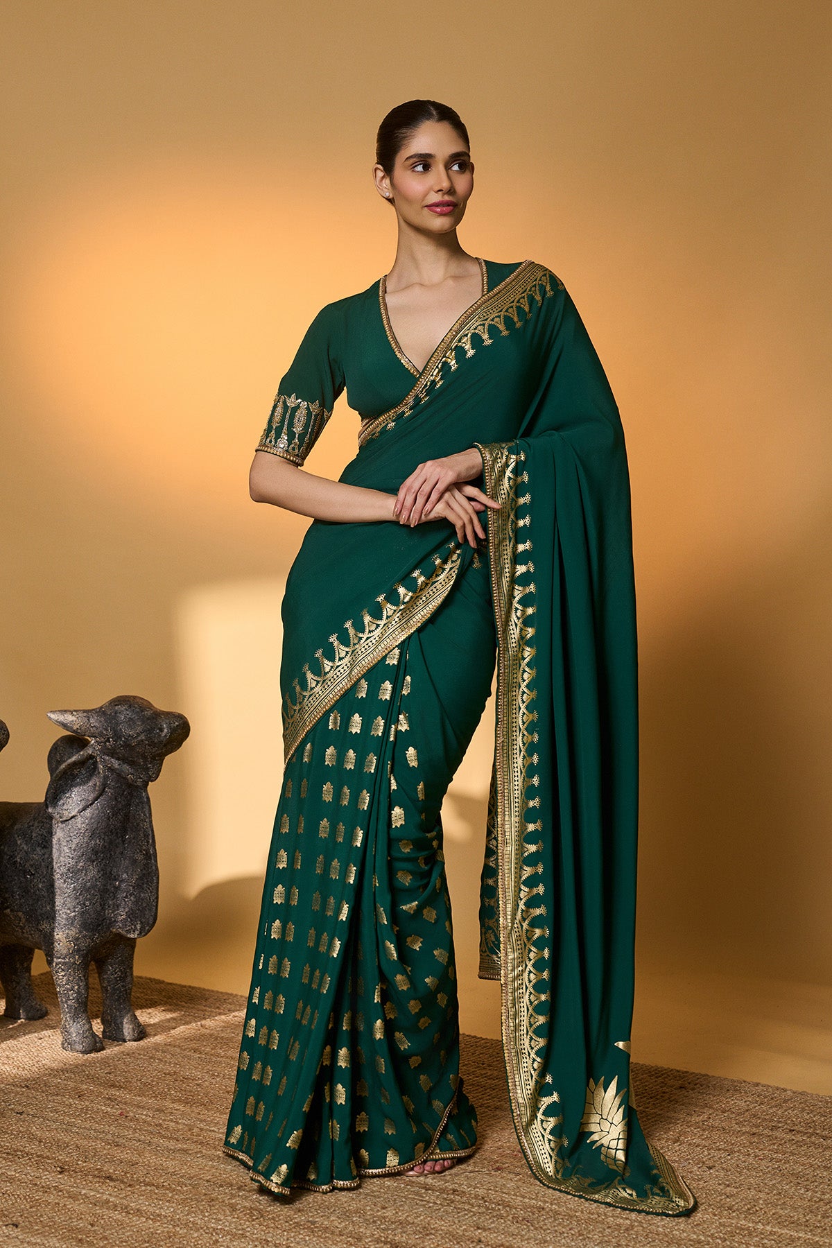 Green Trpoical Amber Arches Saree