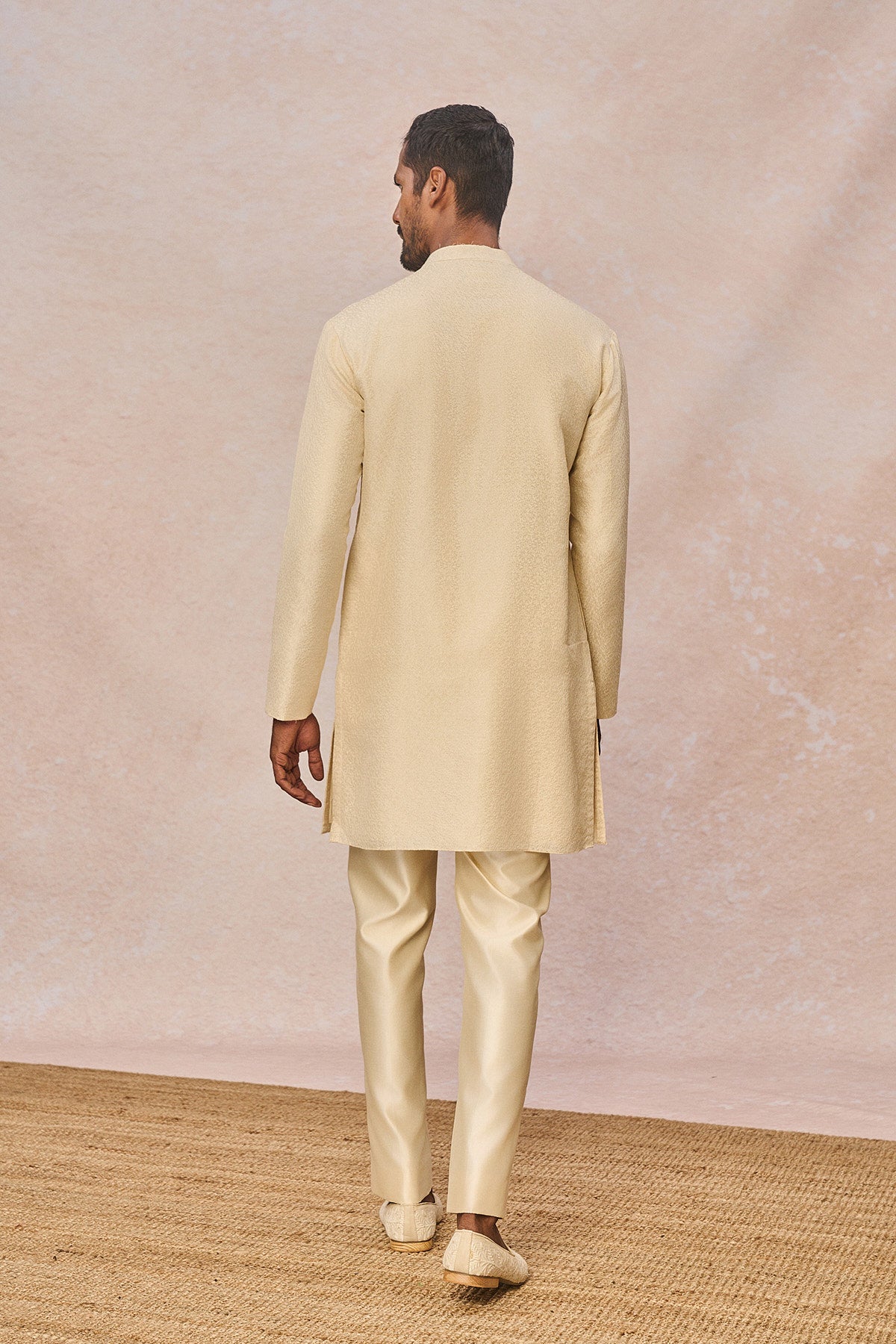 Gulposh&#39; Raja Koti Set